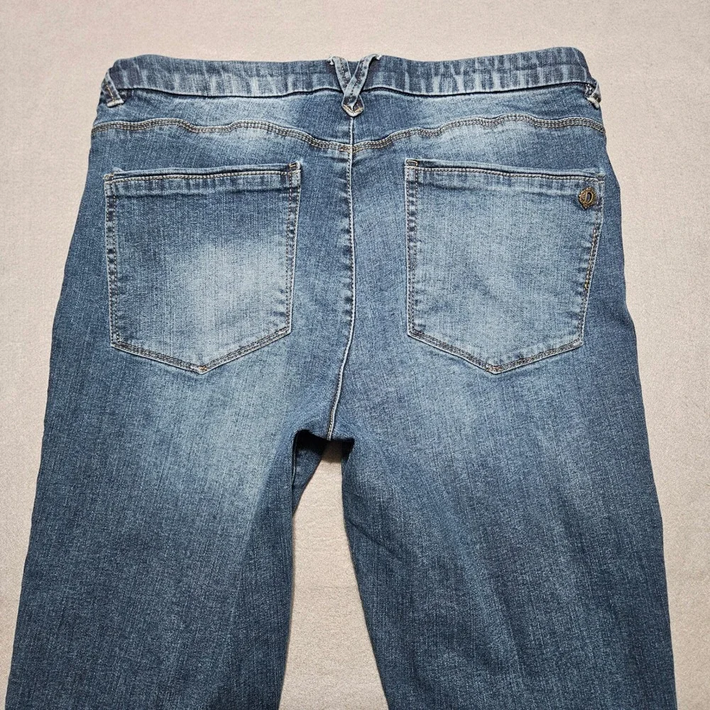 Democracy Ab Solution Jeans Sz 12 Blue Medium Wash Front Seam Slit Ankle Hem